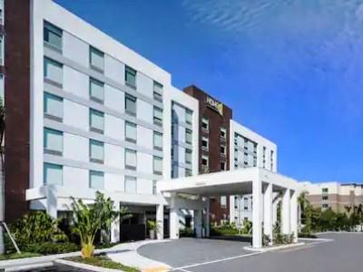 Home2 Suites By Hilton Ft. Lauderdale Airport-Cruise Port Hotel