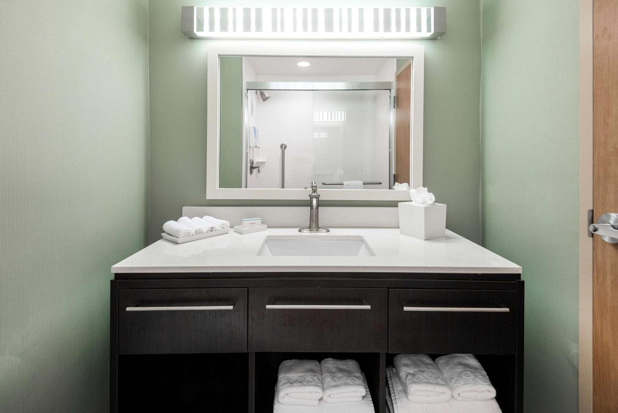 Home2 Suites By Hilton Ft. Lauderdale Airport-Cruise Port Hotel Dania Beach